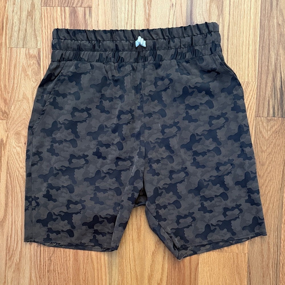 Tribe Kelley men’s camo shorts